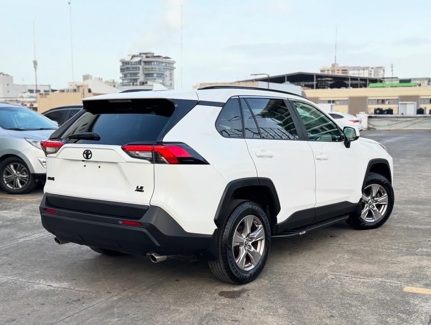 jeepetas y camionetas - Toyota rav4 2019  5
