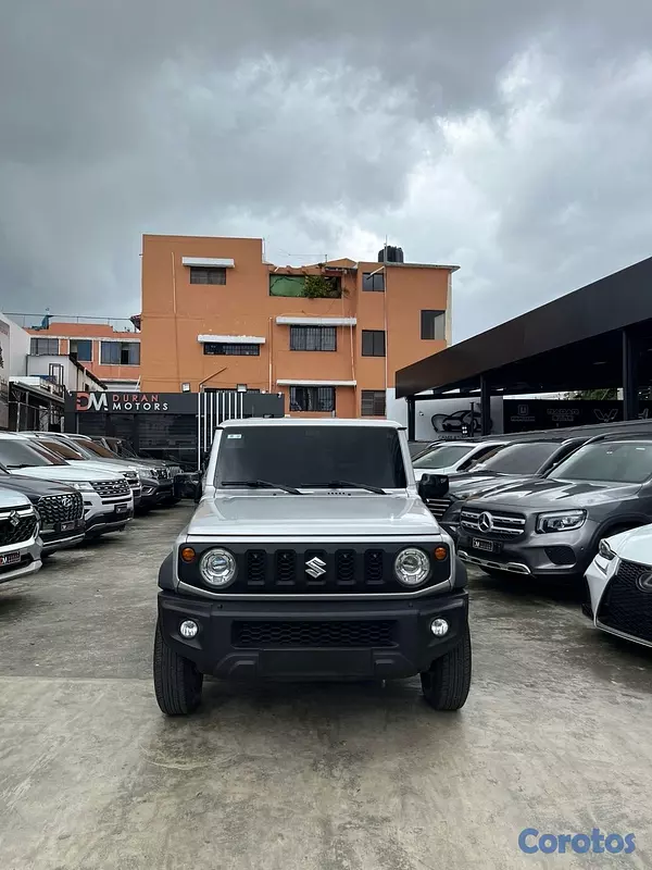jeepetas y camionetas - Suzuki Jimny GLX 2023 3 Puertas  2