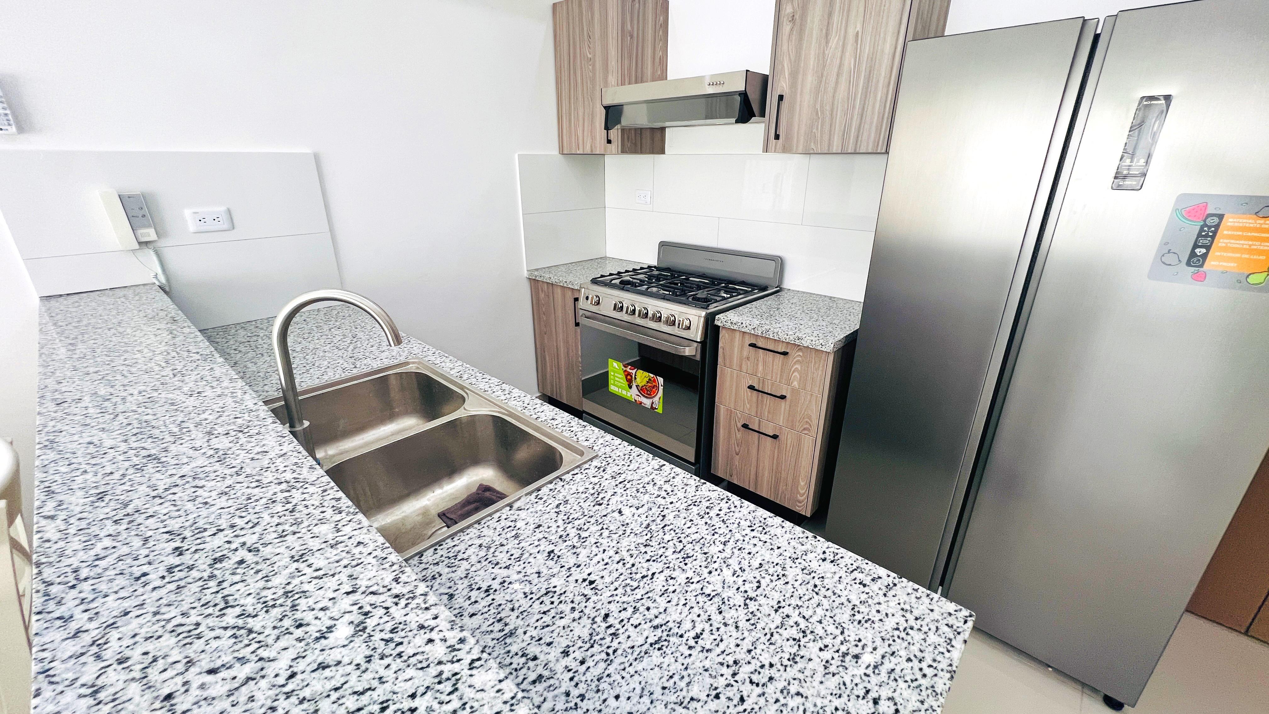 apartamentos - Apartamento en alquiler Amueblado a paso de intec 1