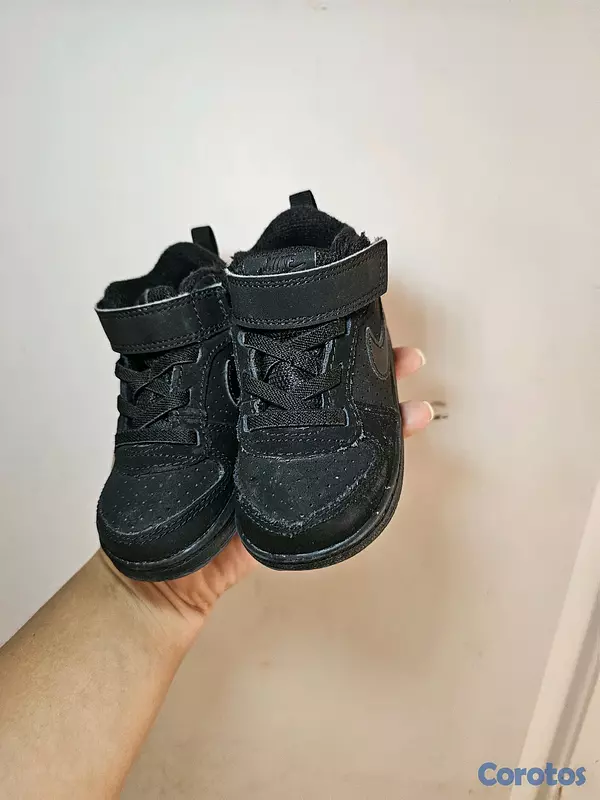 ropa y zapatos - para un príncipe  como nuevos  2