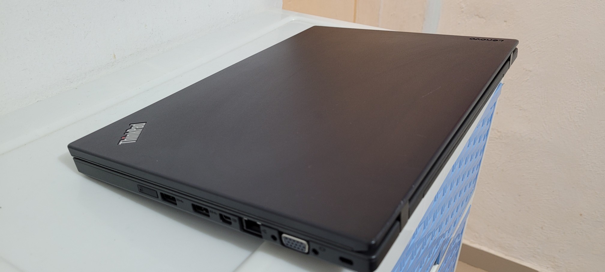 computadoras y laptops - laptop lenovo T460 14 Pulg Core i5 Ram 8gb ddr4 Disco 256gb Solido hdmi 2