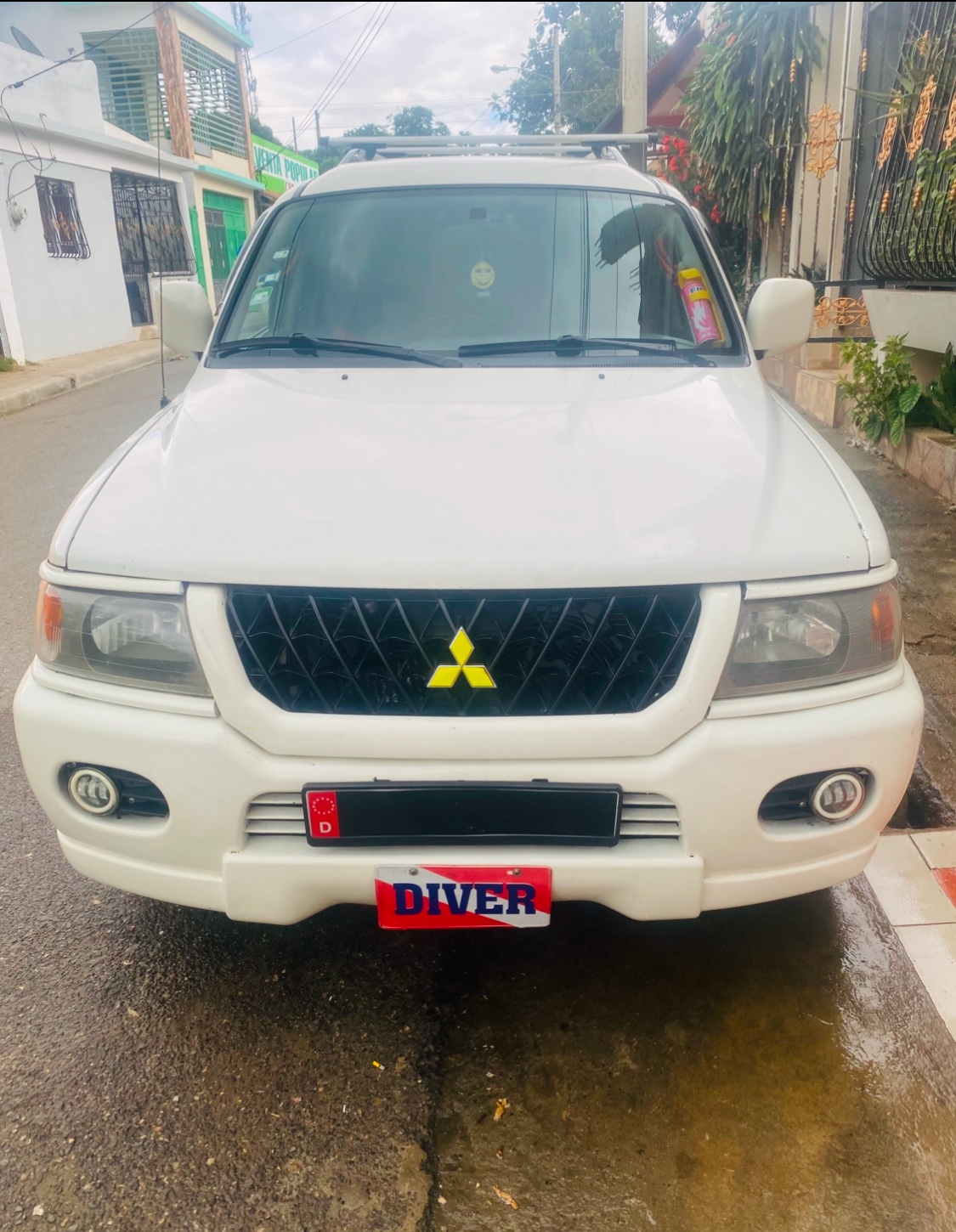 jeepetas y camionetas - vendo mi Montero sport 2004 solo personas interesadas  2