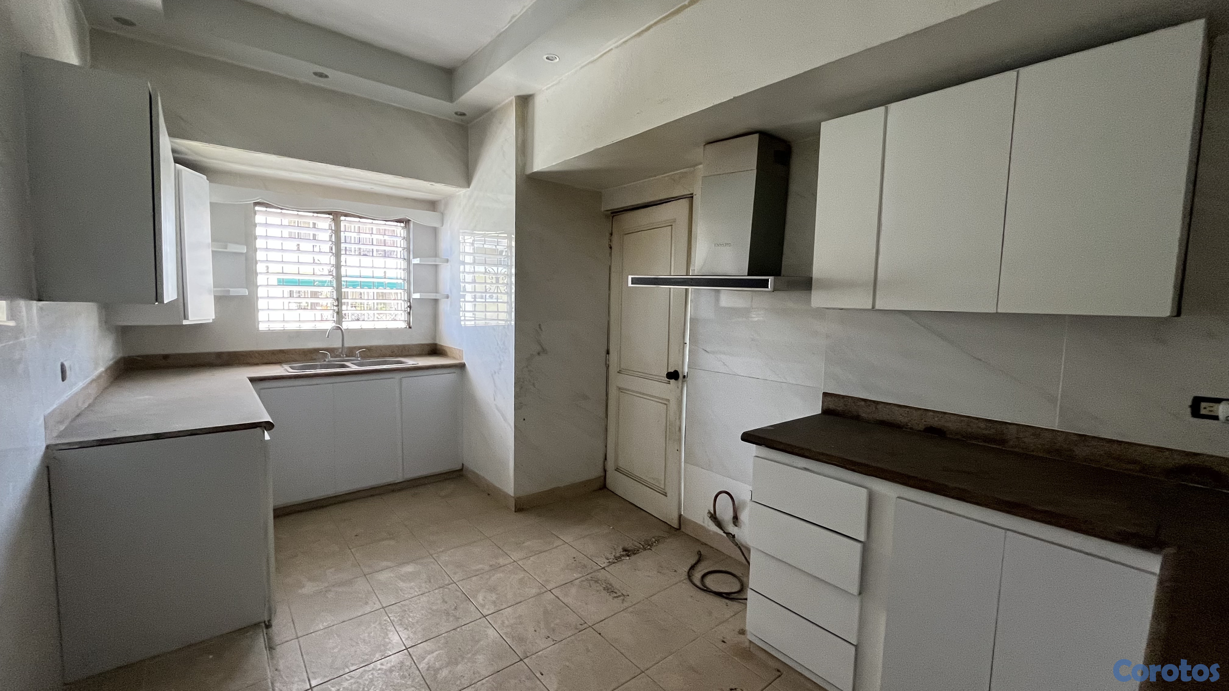 apartamentos - Apartamento en venta en Bella Vista de 3 habitacio 2