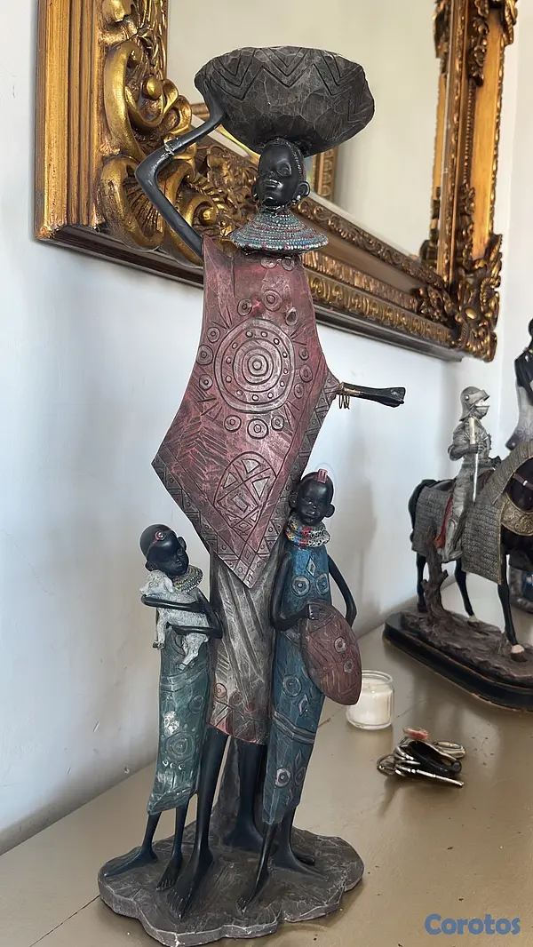decoración y accesorios - Vendo estos muñecos para cualquier decoración  2