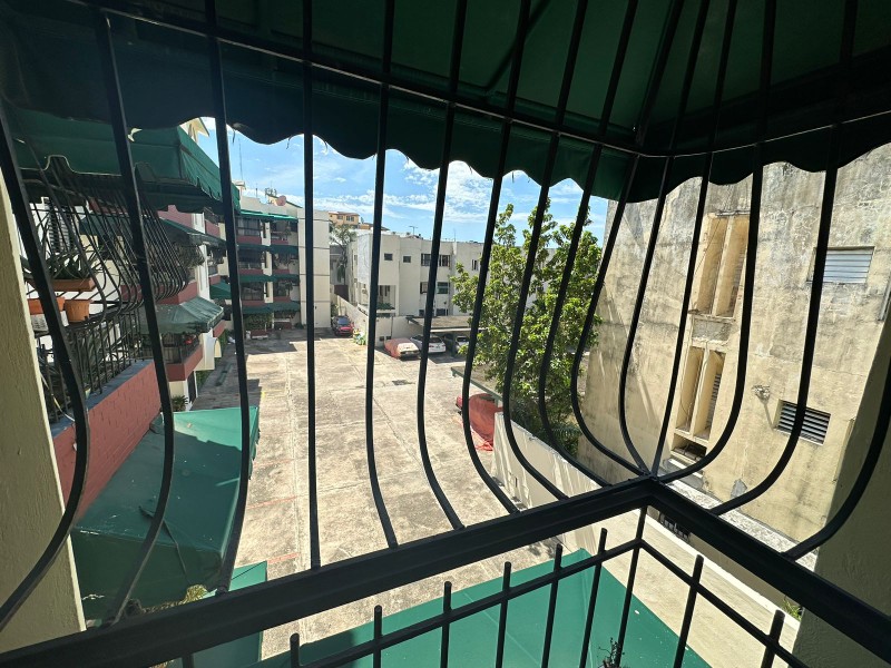 apartamentos -  Apartamento Clásico y Remodelado! 
Los Prados                       2
