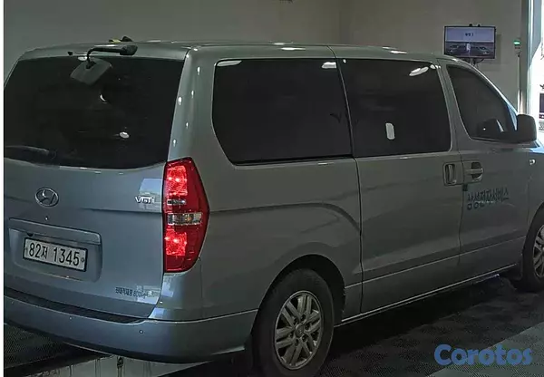otros vehiculos - HYUNDAI GRAND STAREX 2021 GRIS 4