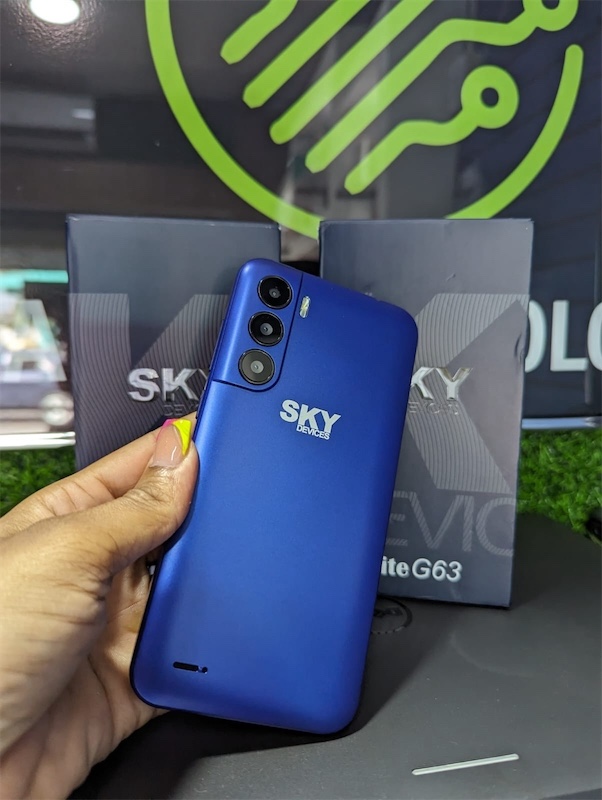 celulares y tabletas - Dual Sim SmartPhone *Sky Elite G63  7