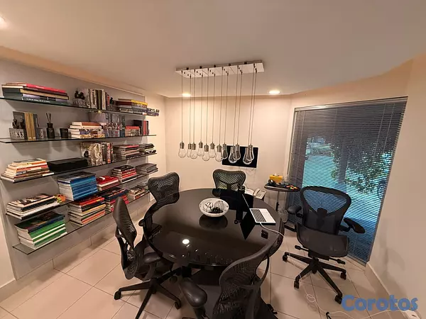 oficinas y locales comerciales - ALQUILO Local de OFICINAS (2 Niveles) en el Ensanc 11