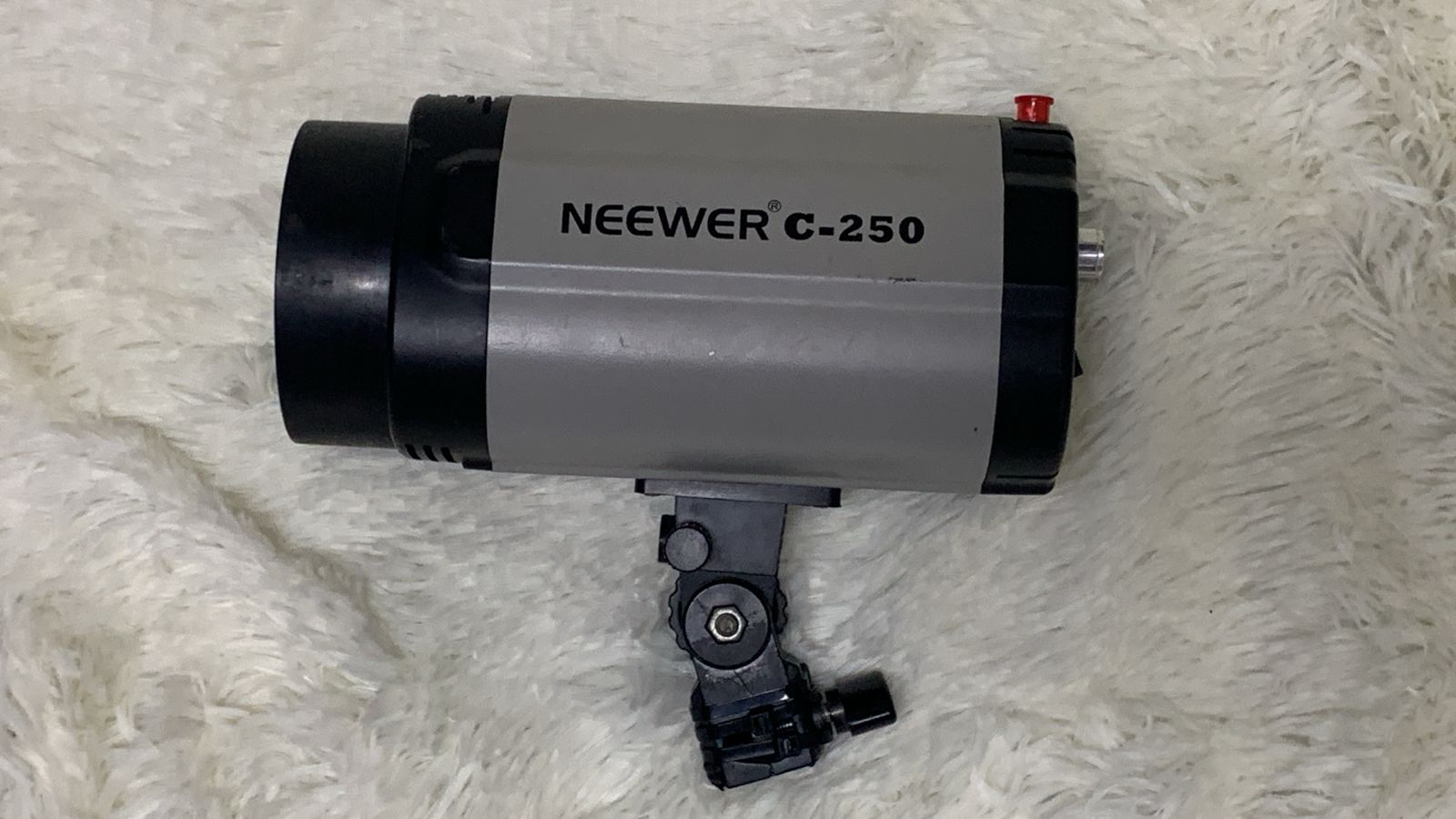 camaras y audio - Flash Neewer C-250 Excelente estado 0