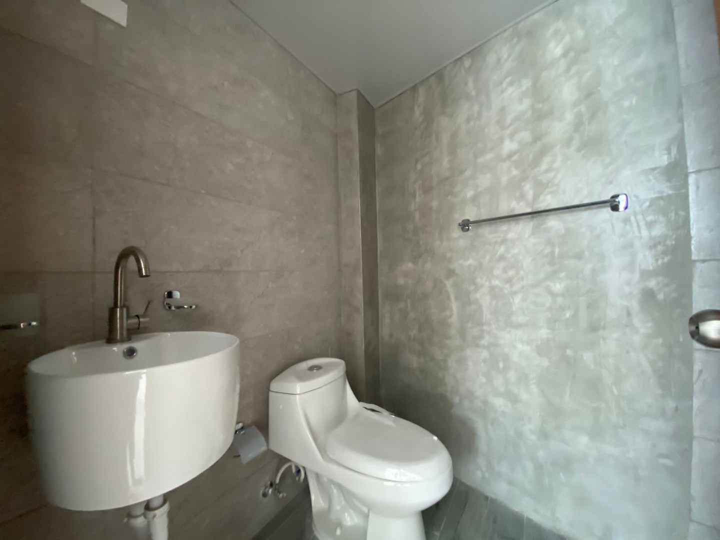 apartamentos - Apartamento en Evaristo Morales de 3 habitaciones 10