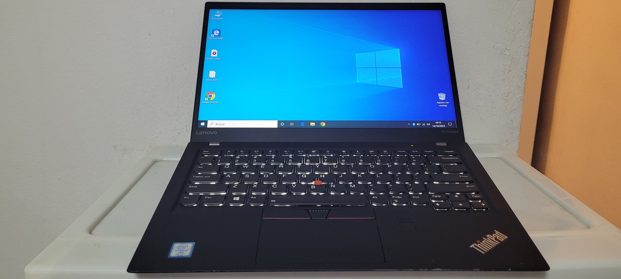 computadoras y laptops - Lenovo x1 Slim 14 Pulg Core i7 7ma Gen Ram 16gb Disco 512gb SSD VIDEO 8GB