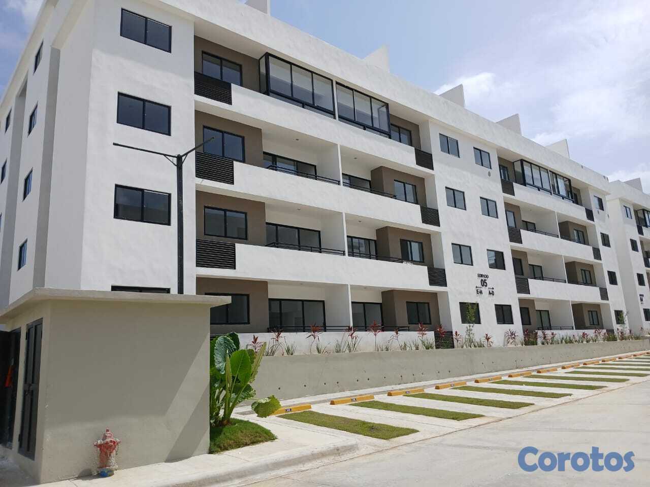 apartamentos - Para vivir o invertir en la av. Charles de Gaulle 6