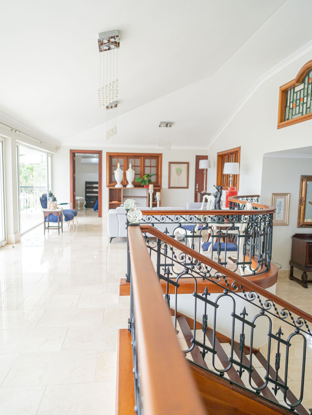 casas - Se Vende Exclusiva Mansion con Piscina, Cerro Alto 7