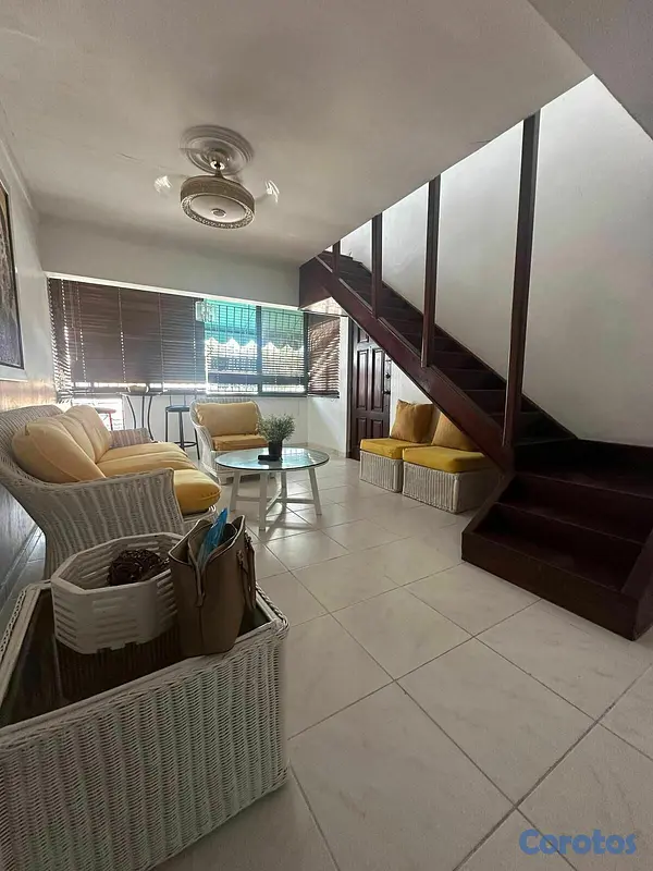 apartamentos - Apartamento tipo penthouse en el cacique 4