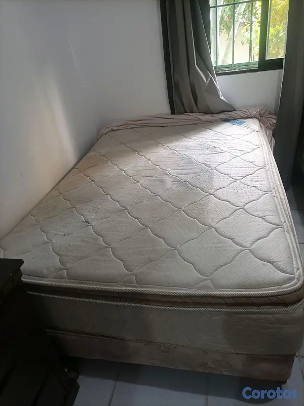 muebles y colchones - está como nuevo lo vendo por espacio donde me mudé  3