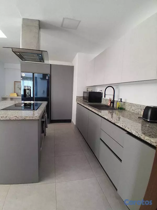 apartamentos - Apartamento Amueblado en piantini    US$ 3000  4