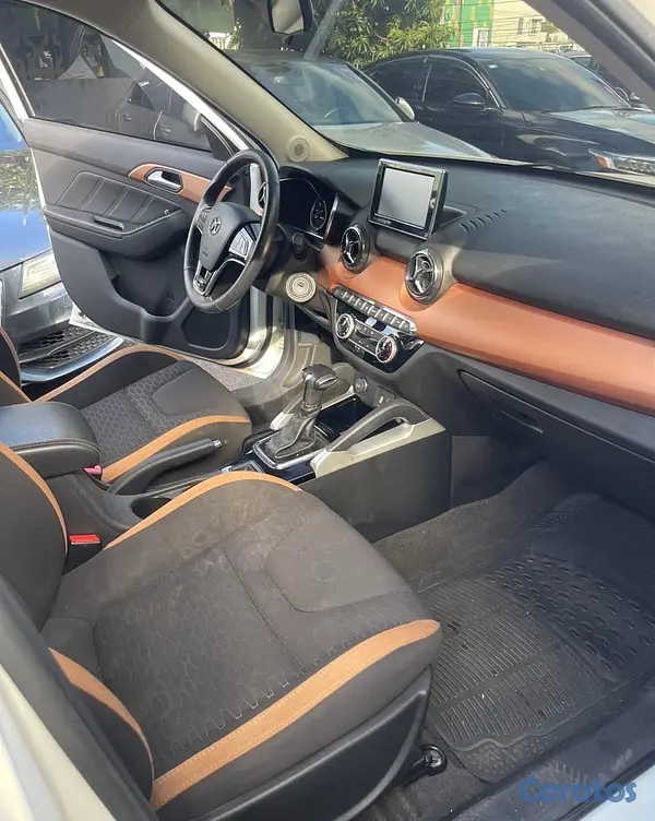 jeepetas y camionetas - BAIC ELITE X35 2018 6