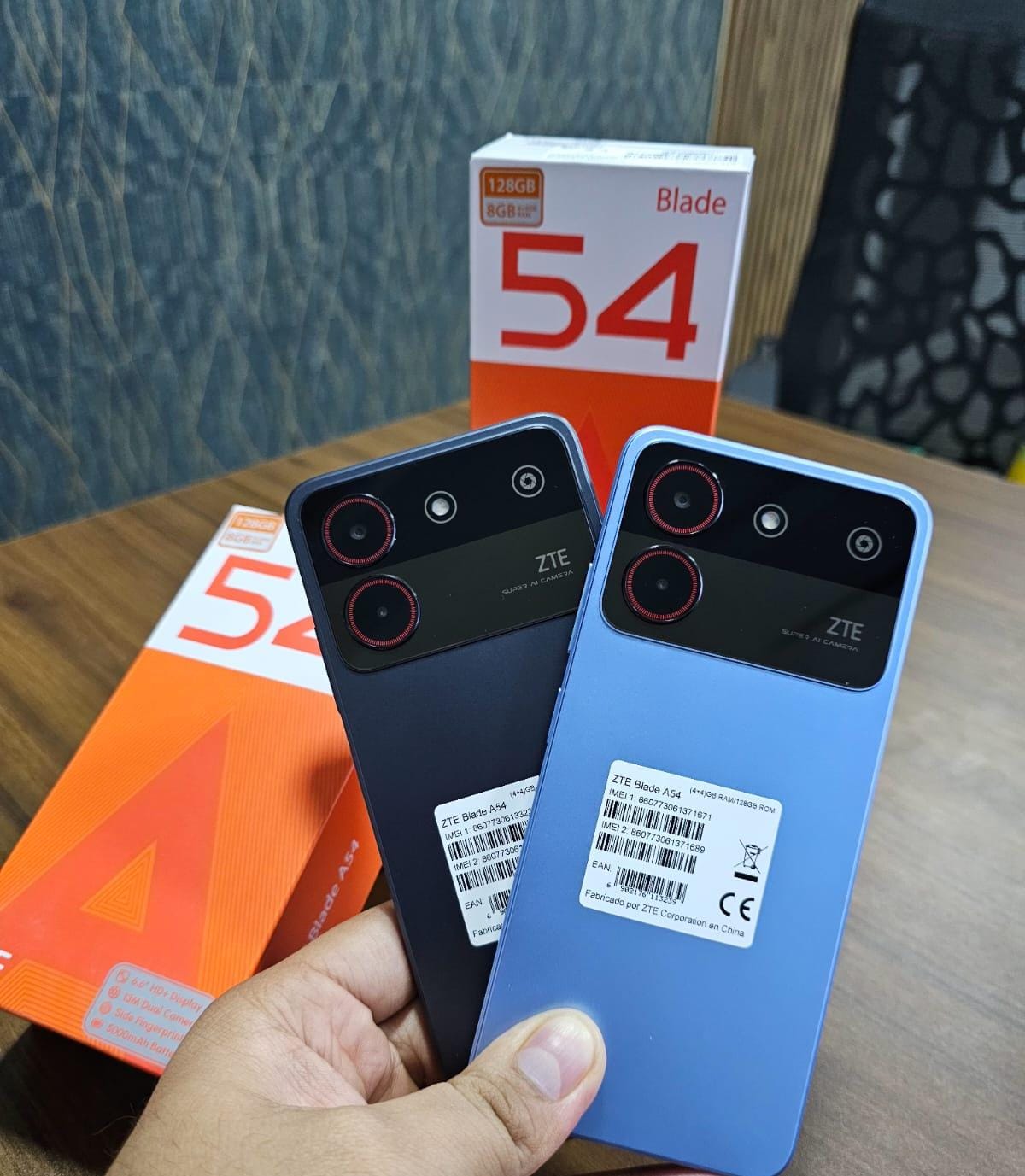 celulares y tabletas - ZTE Blade A54 8GB Ram 128GB 0