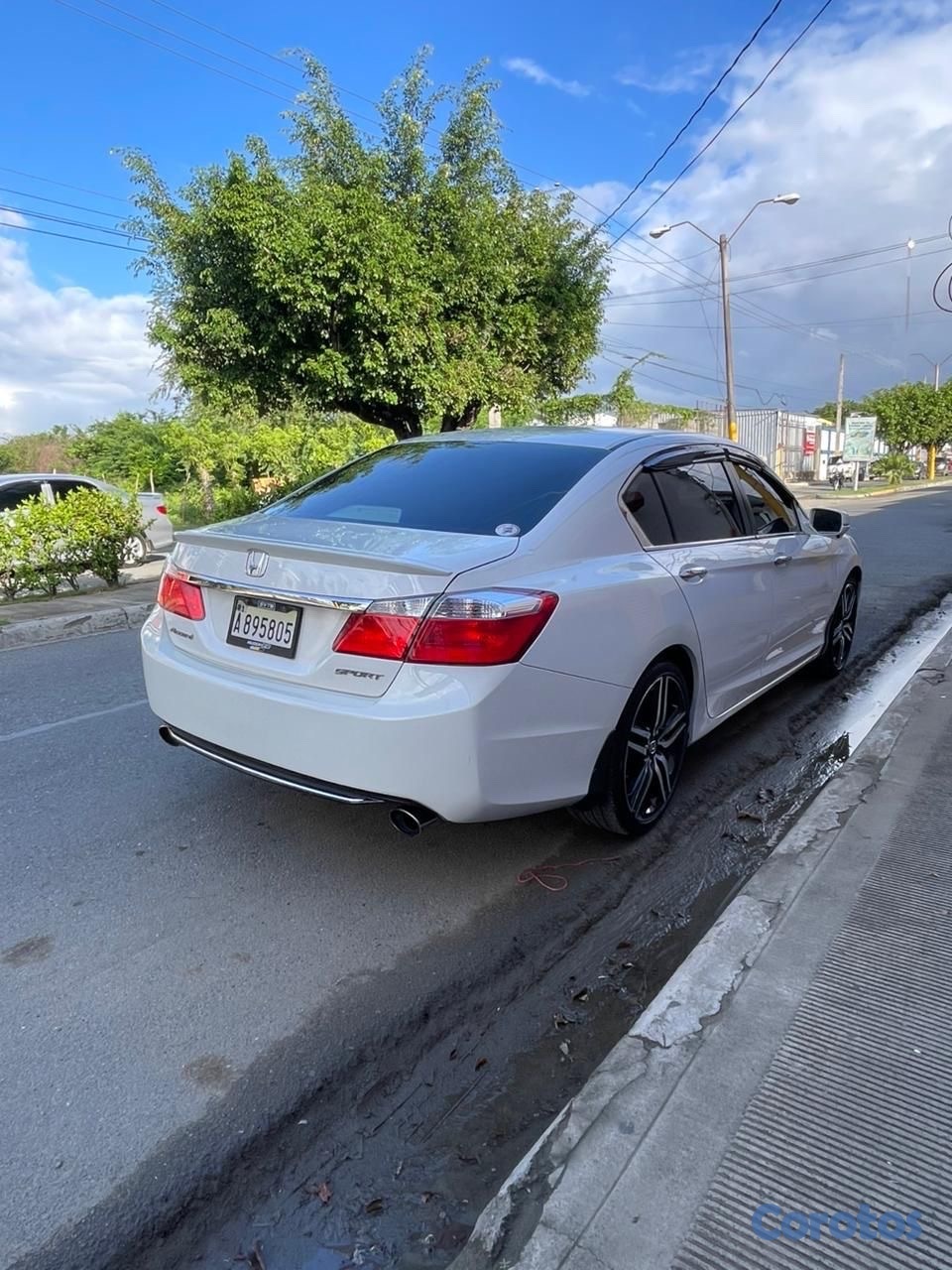 carros - 745,000.  7