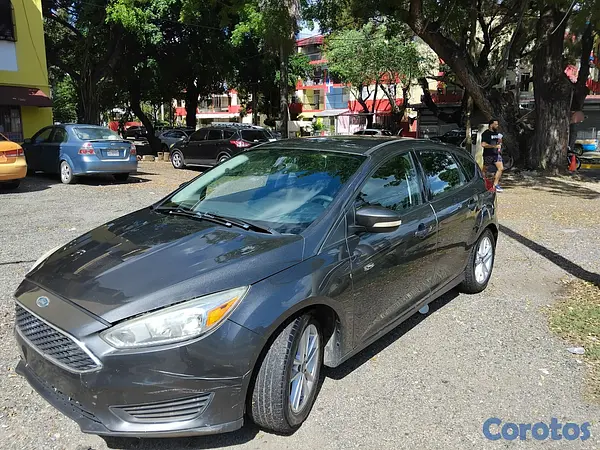 carros - FORD FOCUS  2