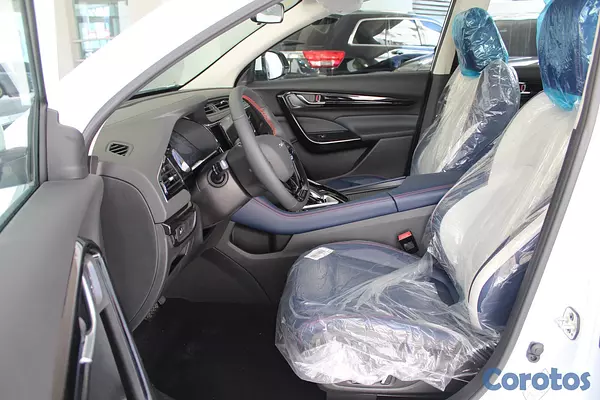 jeepetas y camionetas - Dongfeng AX7 2026 9