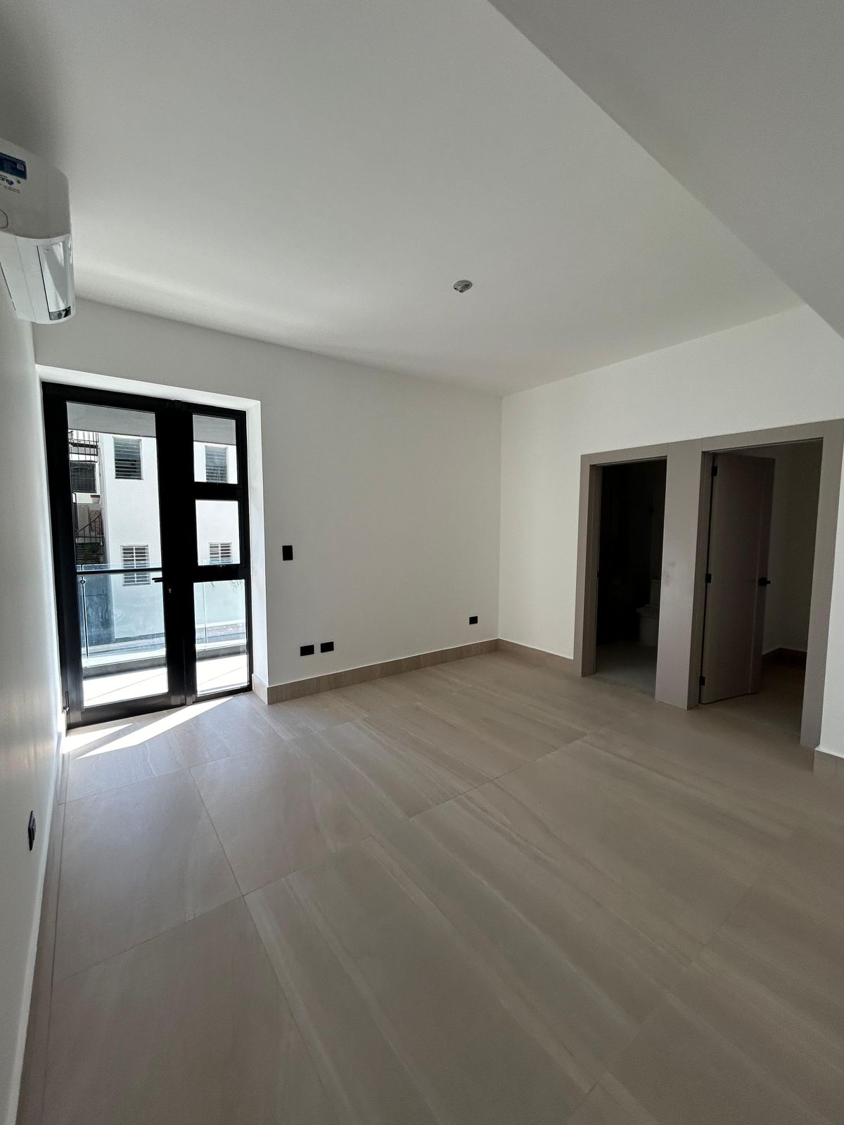 apartamentos - APARTAMENTO EN RENTA – LA ESMERALDA, SANTIAGO. 0