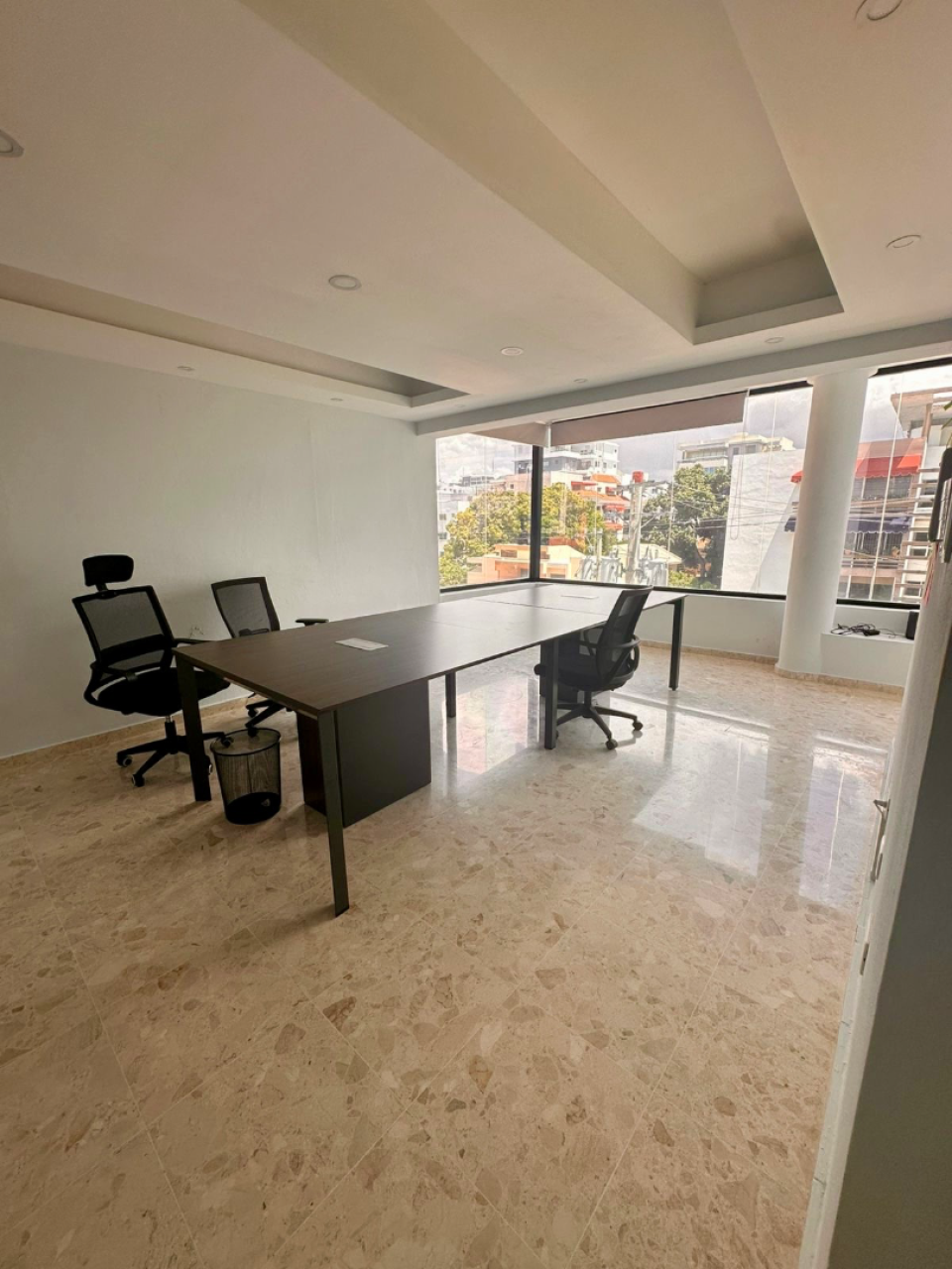 oficinas y locales comerciales - Local Comercial en alquiler en EL MILLÓN