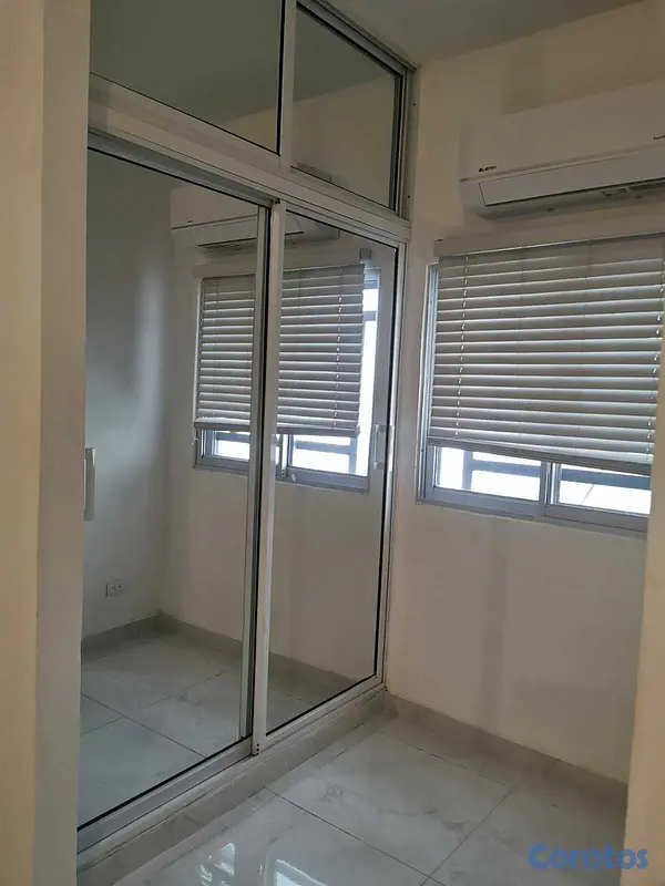 apartamentos - *Vendo amplio apto. Clásico en Gazcue* Entre Indep 10
