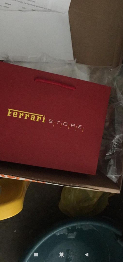 Camisa poloshirt t-shirt
Ferrari nuevo original