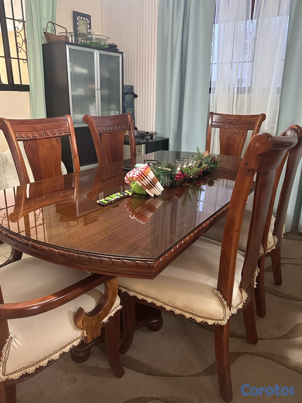 muebles y colchones - Hermoso comedor en caoba de 6 sillas  1
