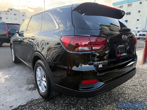 jeepetas y camionetas - Kia Sorento LX 2020 2