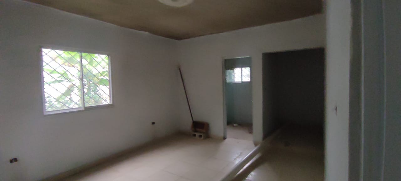 casas - Vendo casa En Etapa de Terminacion en Villa España 3