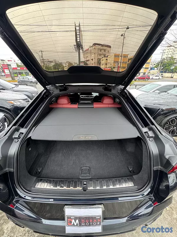 jeepetas y camionetas - BMW X-6 M60I 2024
 12