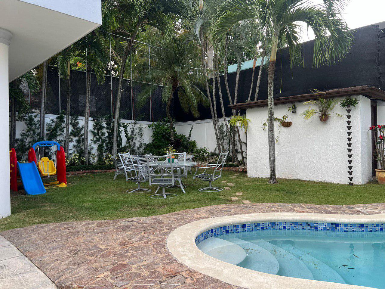 casas - Casa de Venta en Villa Olga  4