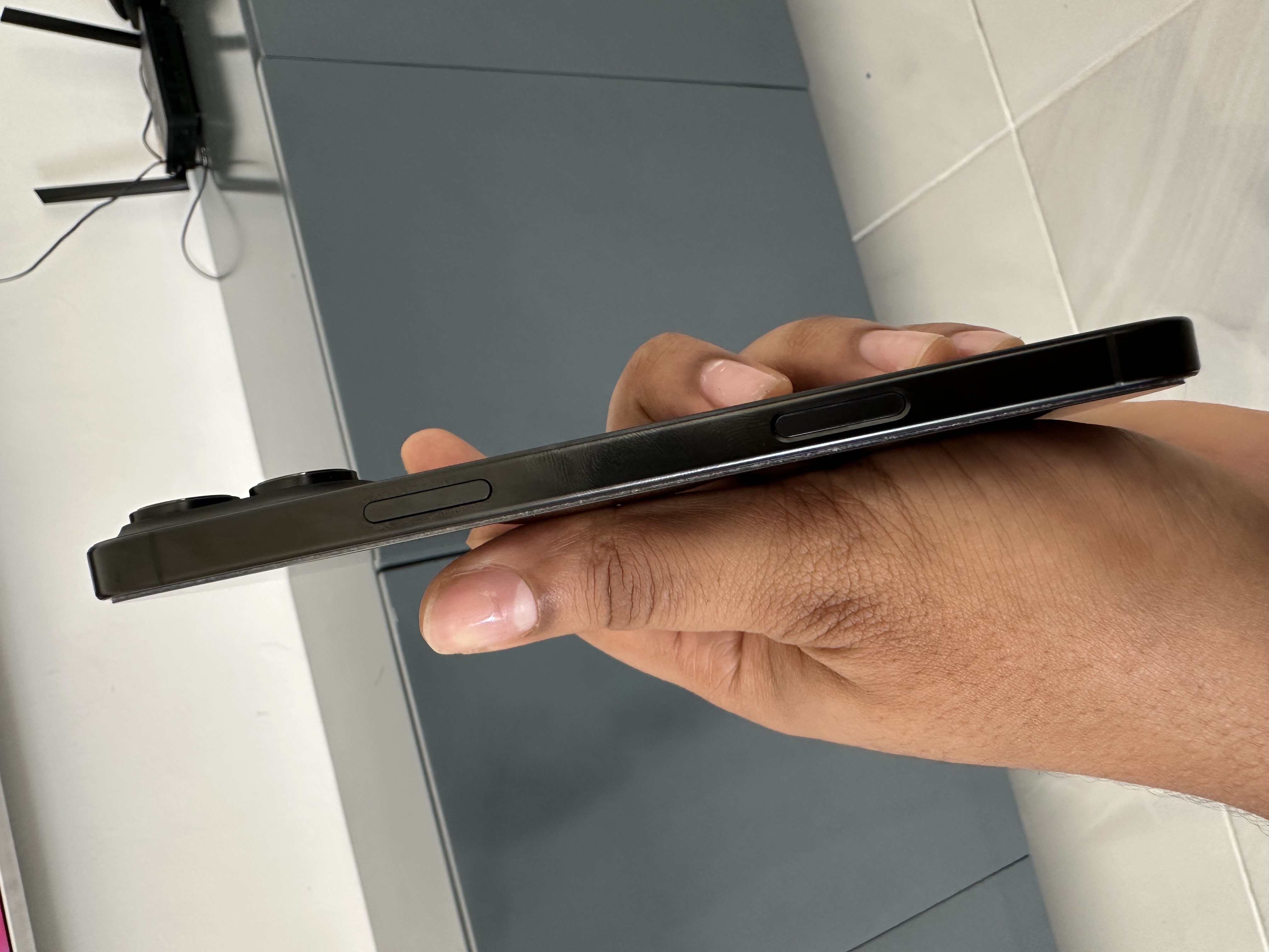 celulares y tabletas - iPhone 16 pro Max. e-Sim  7