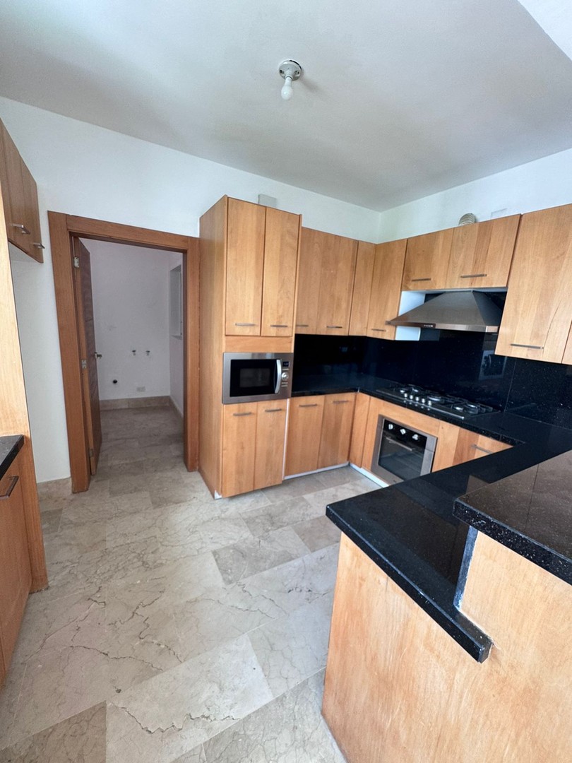 apartamentos - Hermoso penthouse en venta 
📍Autopista Duarte , próximo a Pucmm


🟡286 metros
 2