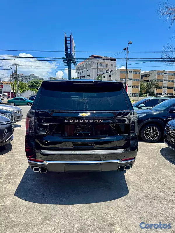 jeepetas y camionetas - Chevrolet Suburban High Country 2026 8