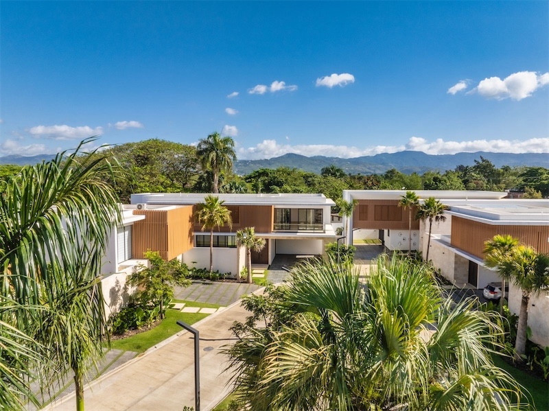 casas - Casas Modernas en el Más exclusivo sector de Santiago. 4