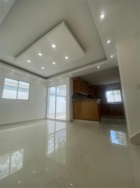 casas - Casa en la autopista de san Isidro prado oriental 5