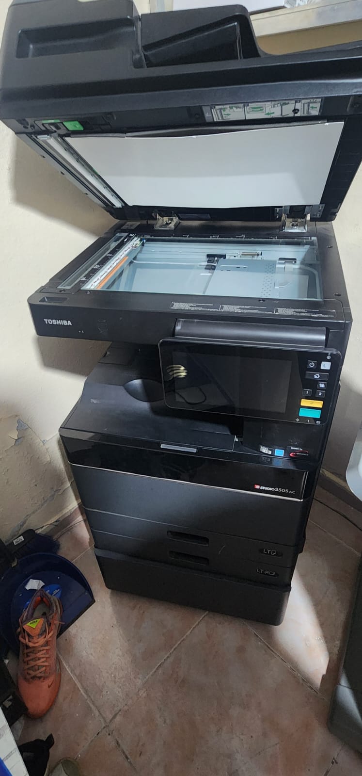 impresoras y scanners - Impresora multifuncional full color  2