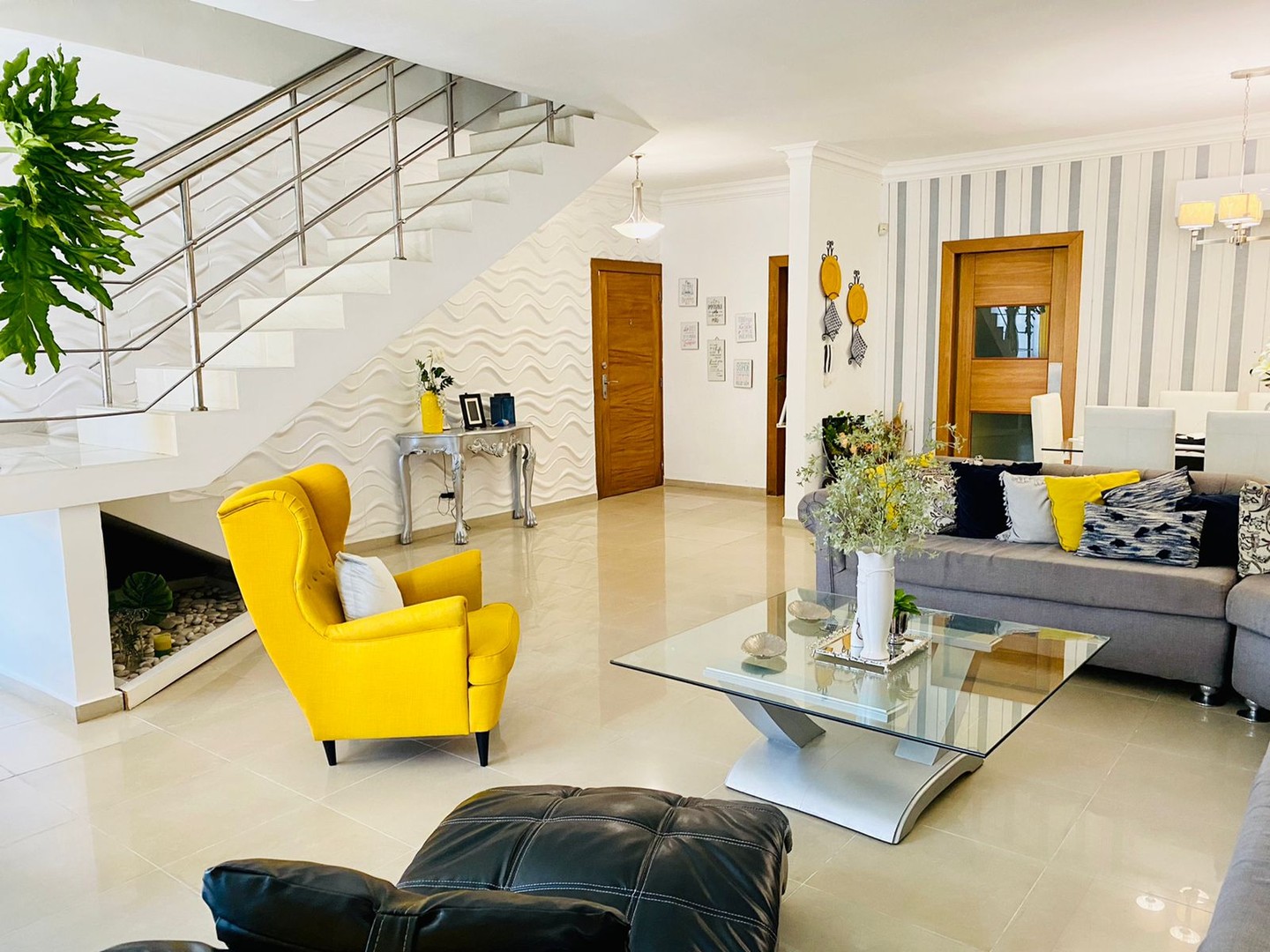 apartamentos - Apartamento 2 niveles piso  2 y 3 en la Esperilla  con terraza 0