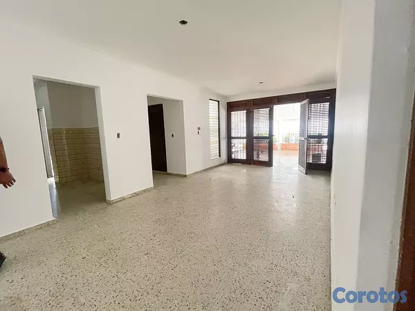 casas - Propiedad comercial en venta  6