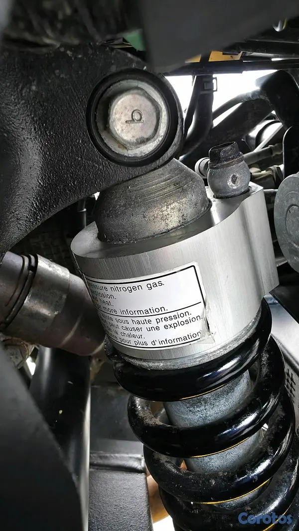 motores y pasolas - Suzuki V-Strom 2017 650 9