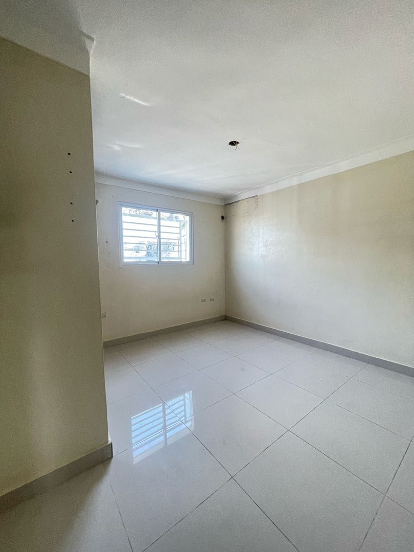 apartamentos - Apartamento en venta En Los Trinitarios Santo Domingo Este  8
