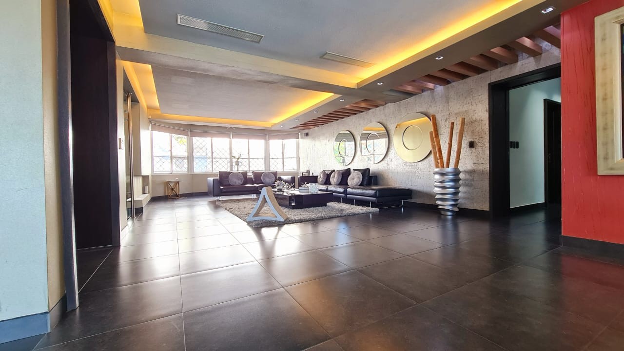 apartamentos - Ensanche NacoVenta de apartamento vacío 380 mts2/3er piso.  8