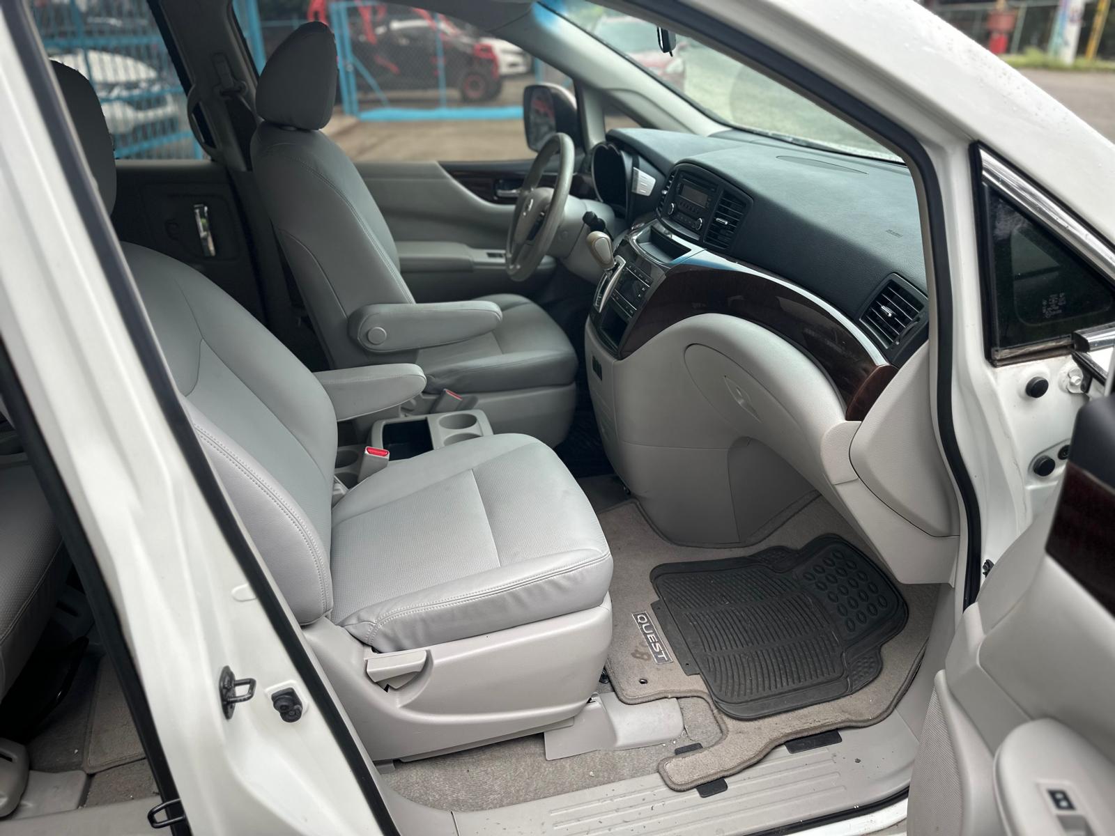 otros vehiculos - Nissan Quest S 2016 Importada