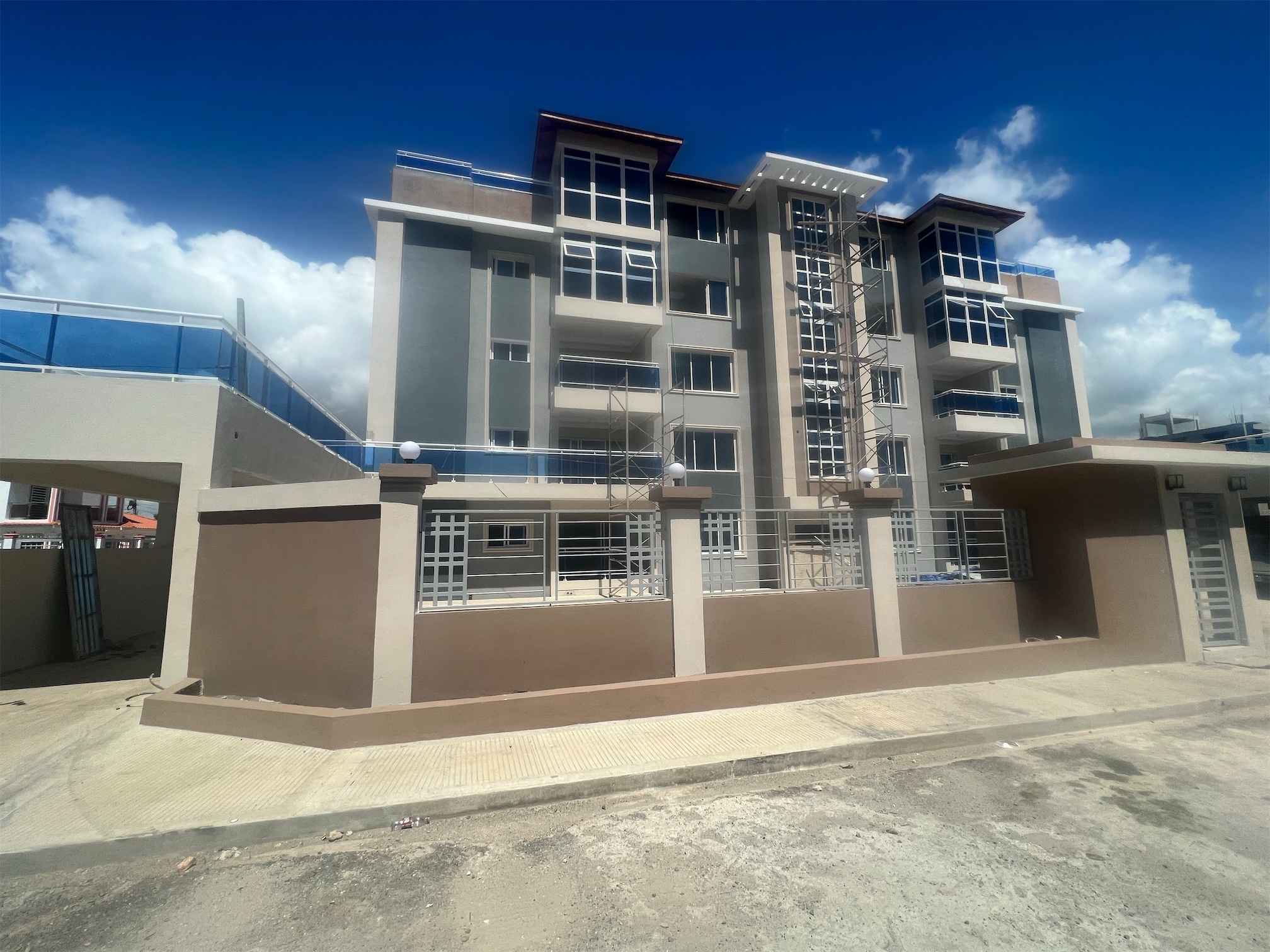 apartamentos - Venta de apartamentos con 130mts en la autopista de san Isidro prado oriental 9