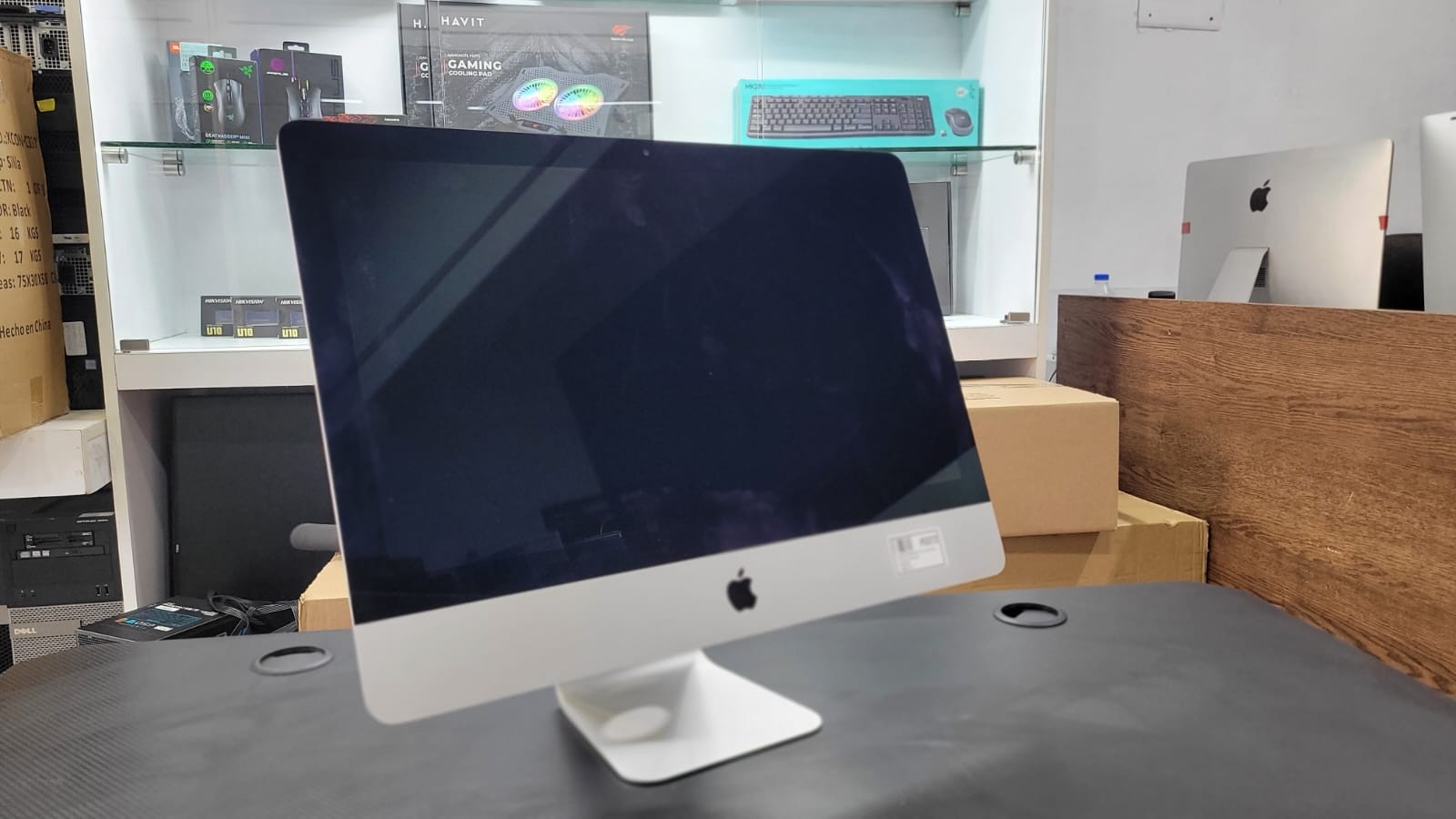 computadoras y laptops - Imac Retina 4k 2017 Core i5 7ma Gen / 8GB RAM / 1TB / 21.5 PLG