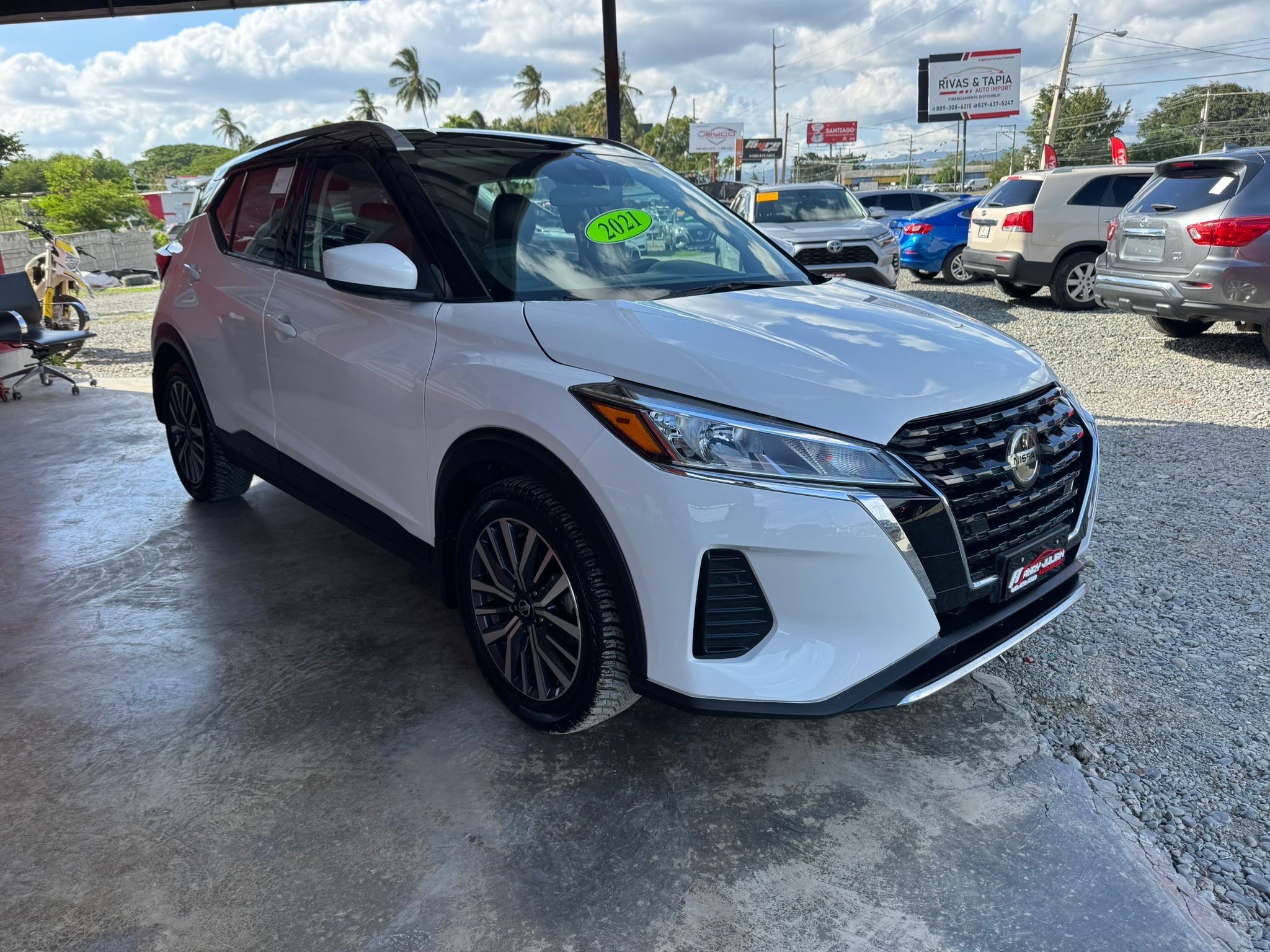 jeepetas y camionetas - Nissan Kicks Sv 2021