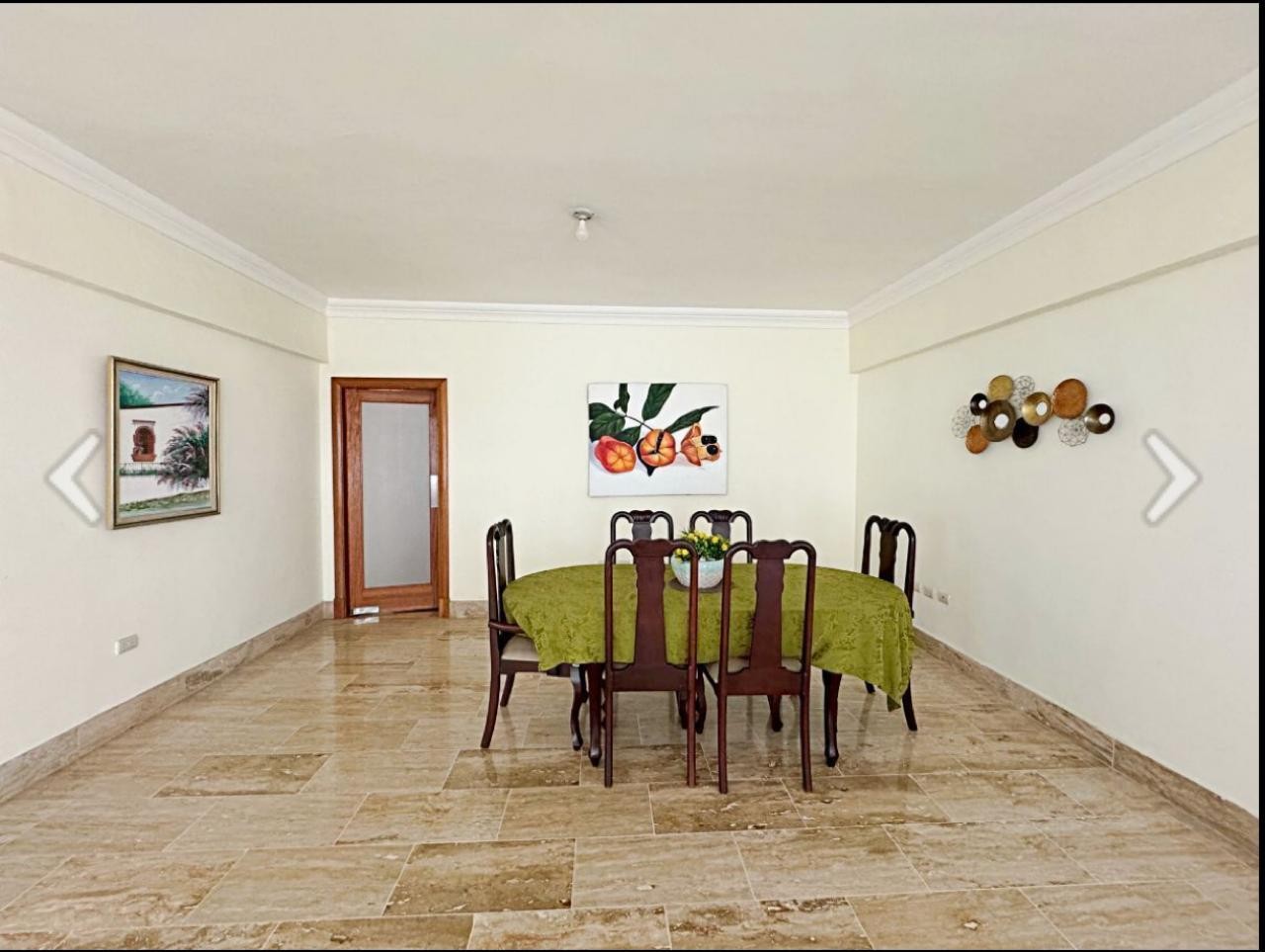 apartamentos - Vendo apartamento en Sanche Naco Distritos nacional 
 en una torre USD$325,000, 5